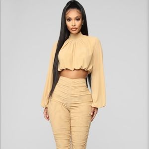 Fashion Nova nude 2 pc set. New with tags
